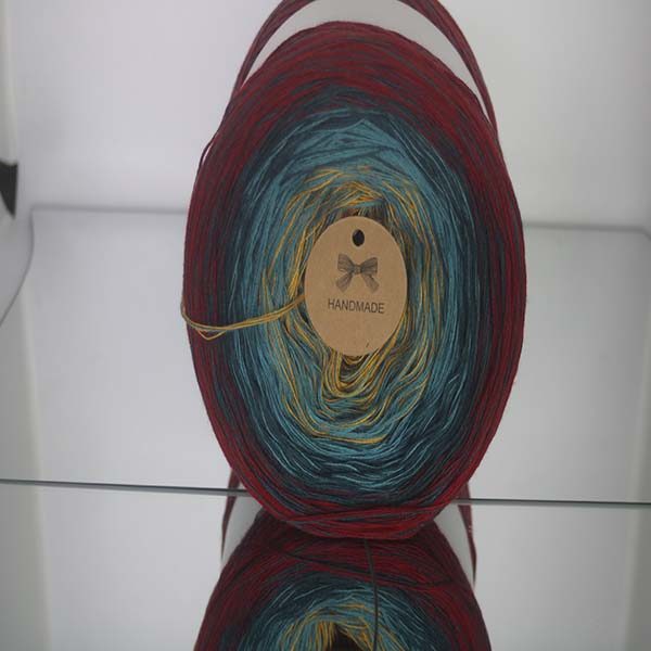 Produit Cake Pelote de laine ref: CL N°C10