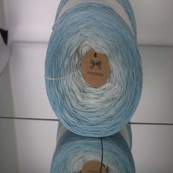 Produit Cake Pelote de laine ref: CL N°C5