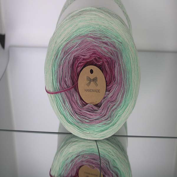 Produit Cake Pelote de laine ref: CL N°C24