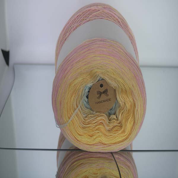 Produit Cake Pelote de laine ref: CL N°C27