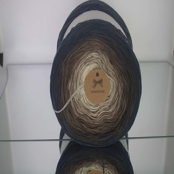 Produit Cake Pelote de laine ref: CL N°C28