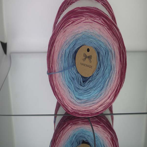 Produit Cake Pelote de laine ref: CL N°C30