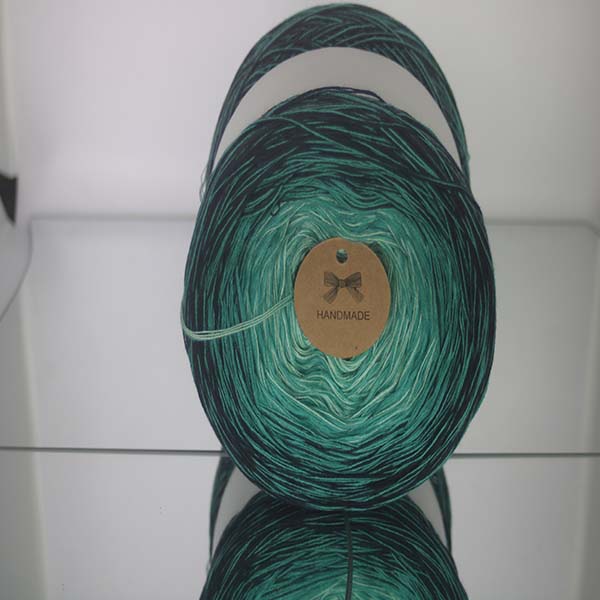 Produit Cake Pelote de laine ref: CL N°C32