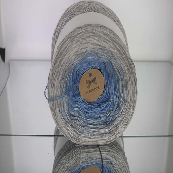 Produit Cake Pelote de laine ref: CL N°C37