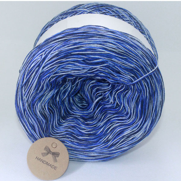 Produit Cake Pelote de laine ref: CL N°CO8