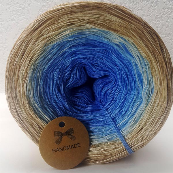 Produit Cake Pelote de laine ref: CL N°C19